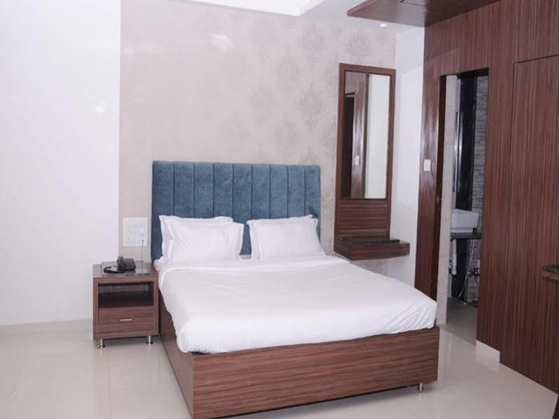 Hotel City Heart שירדי מראה חיצוני תמונה